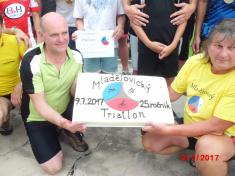 Nádherný dort k&nbsp;25. výročí Mladějovického triatlonu